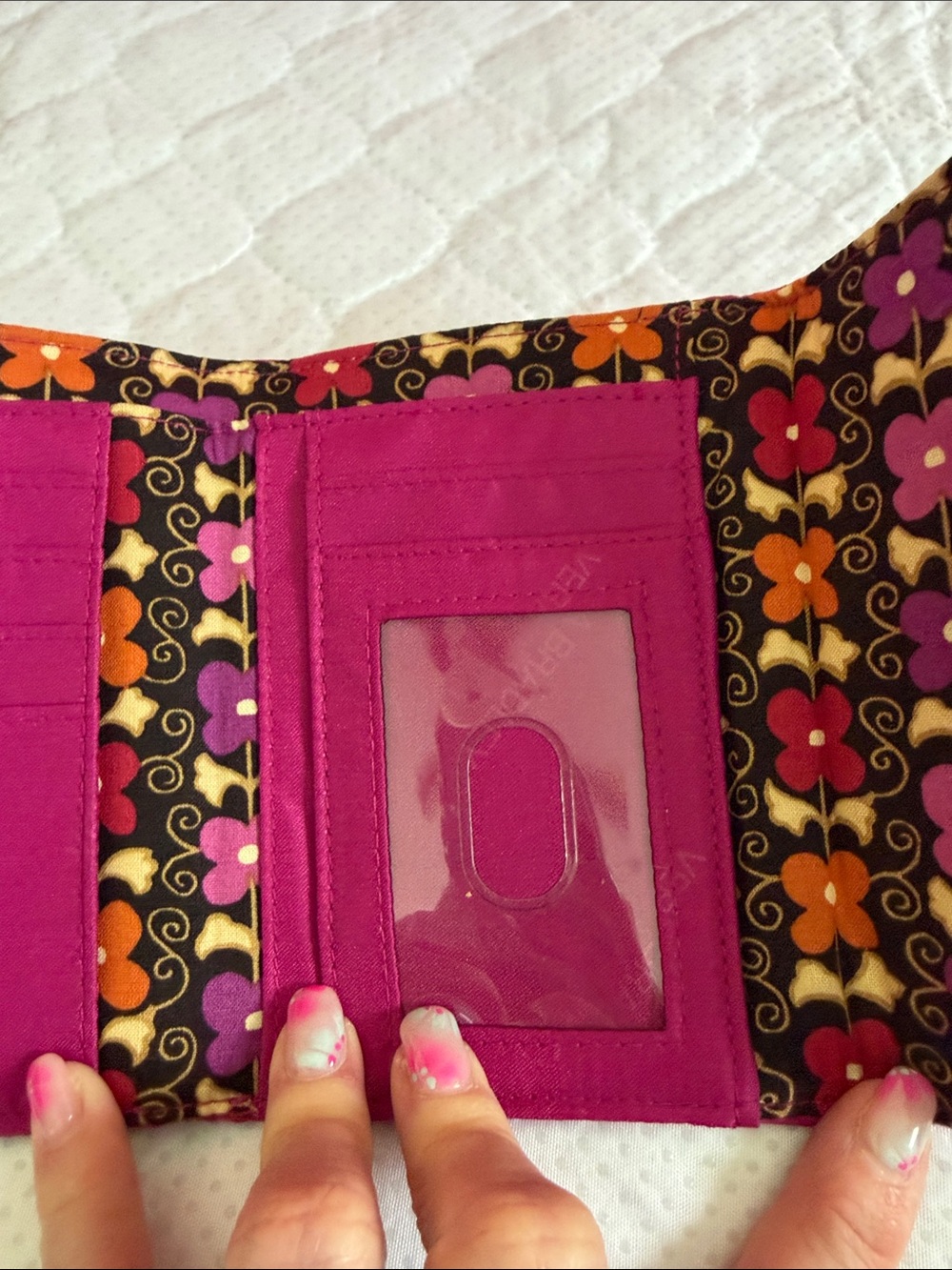 Vera Bradley Quilted Fuchsia Pink Fold Wallet - Picture 8 of 9
